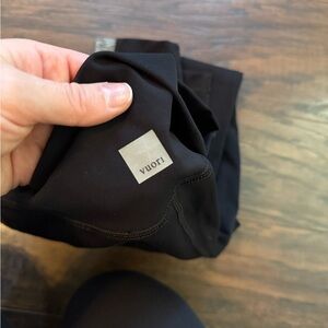 Vuori Jet Black Activewear